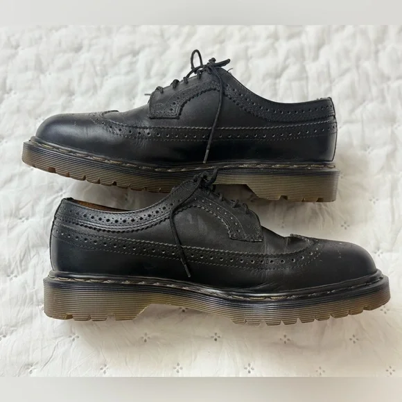 Vintage Dr.Martens Wingtip Black Men's UK 9 US 10 3989 Brogue Made In England - Picture 6 of 16